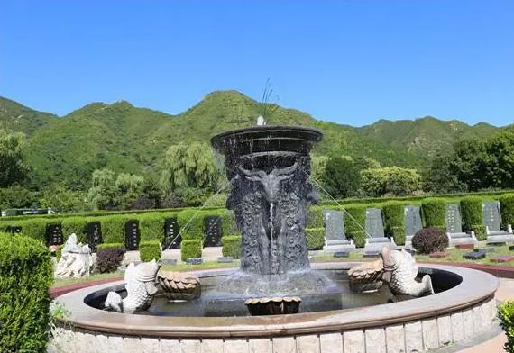 怎么挑选墓地