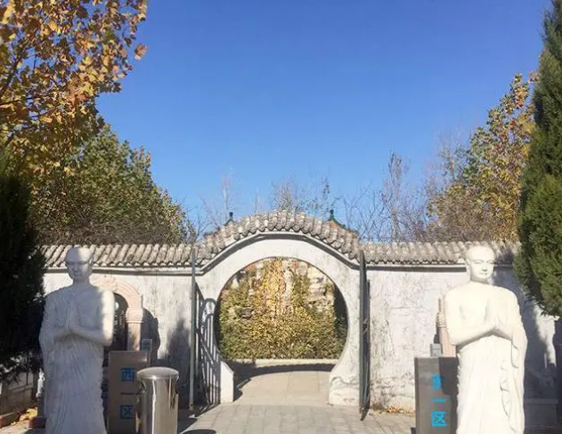 惠灵山陵园好不好？