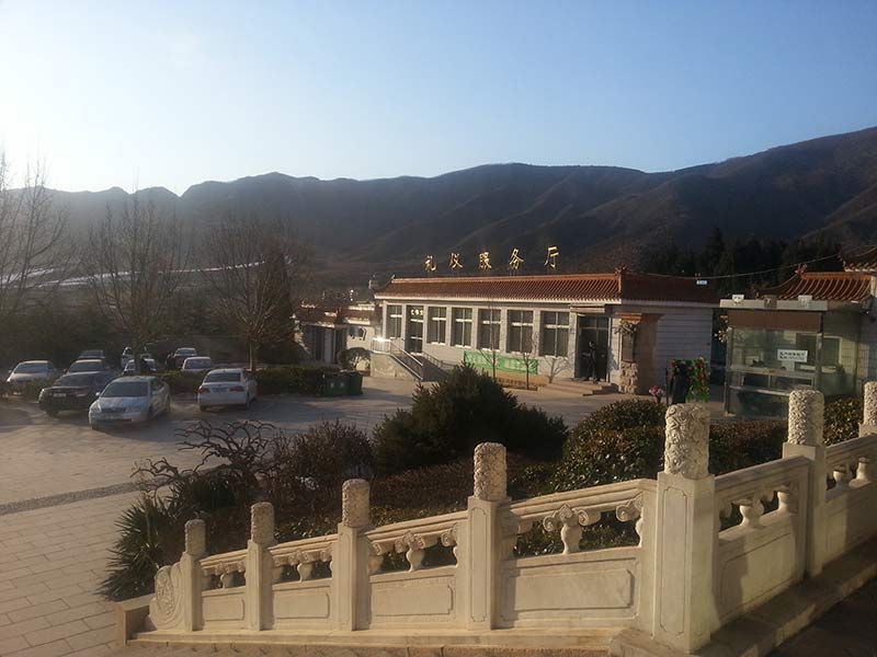 温泉墓园