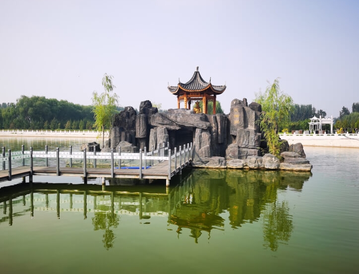 德芳潭生态环湖生态陵园环境怎么样(图1) 德芳潭生态环湖生态陵园环境怎么样
