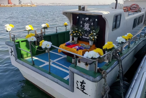 骨灰海葬后还要留牌位吗
