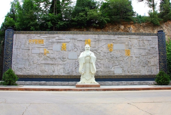 北京周边墓地三河灵山宝塔陵园咋样(图1) 北京周边墓地三河灵山宝塔陵园咋样